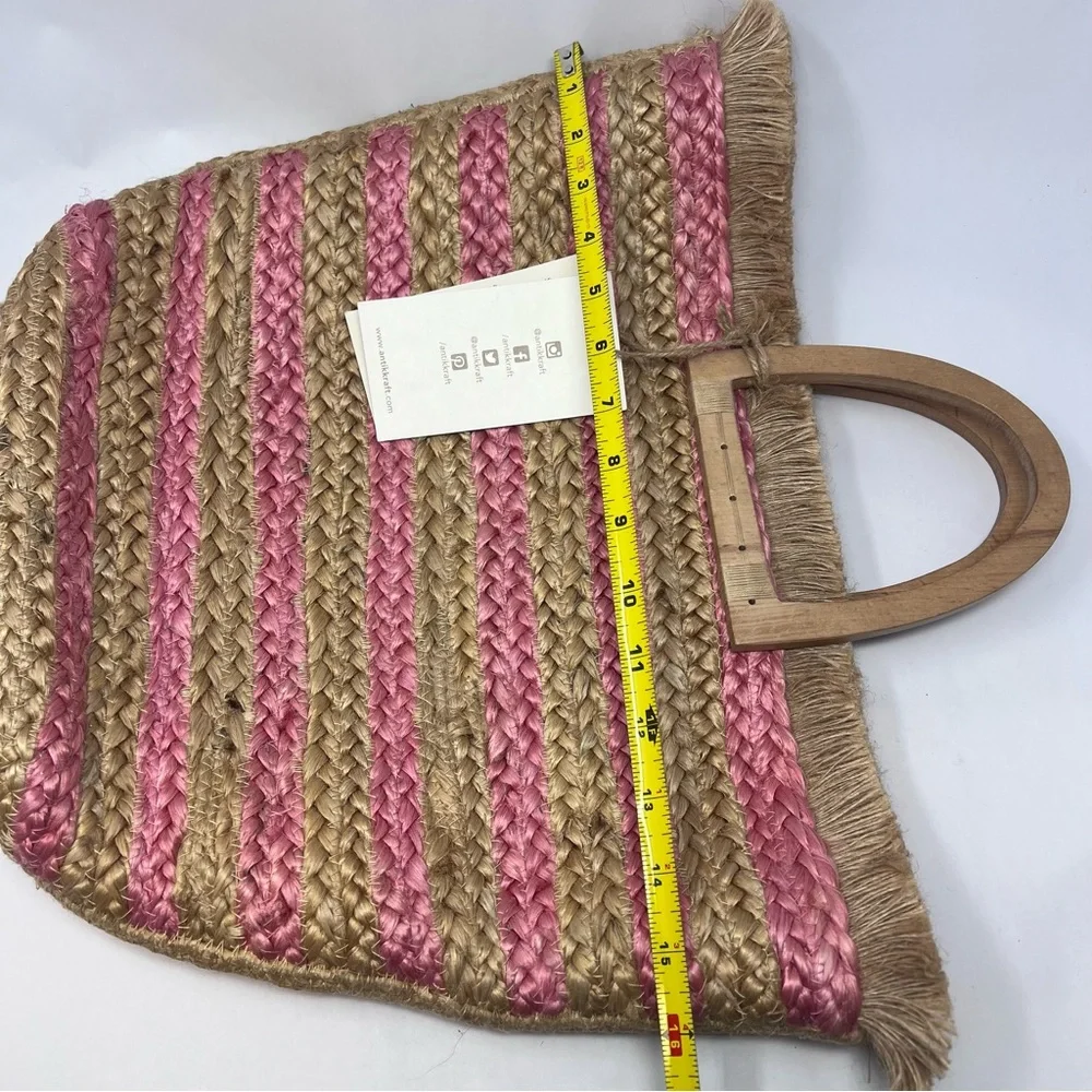 NWT Antik Kraft Natural and Pink Striped Jute Tote with Wooden Handles - Picture 9 of 10